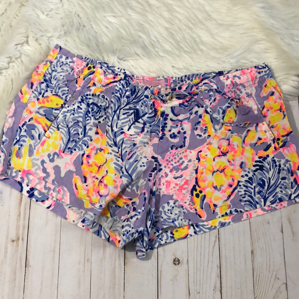 Lilly Pulitzer linen shorts size XL